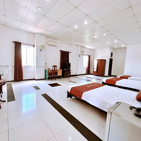Truc Hoang Ha Hotel Kon Tum Ngoại thất bức ảnh