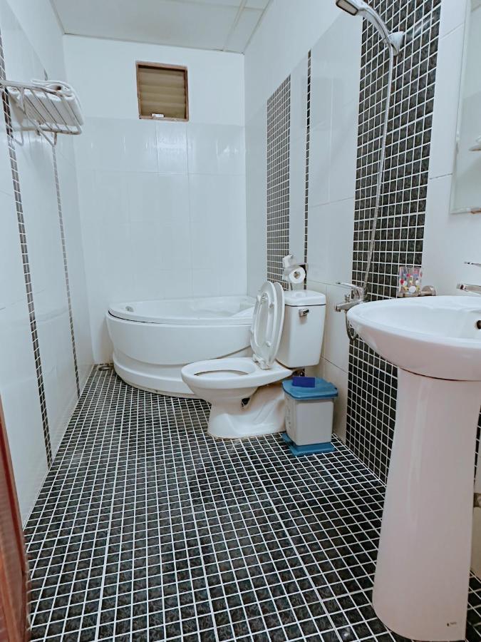 Truc Hoang Ha Hotel Kon Tum Ngoại thất bức ảnh
