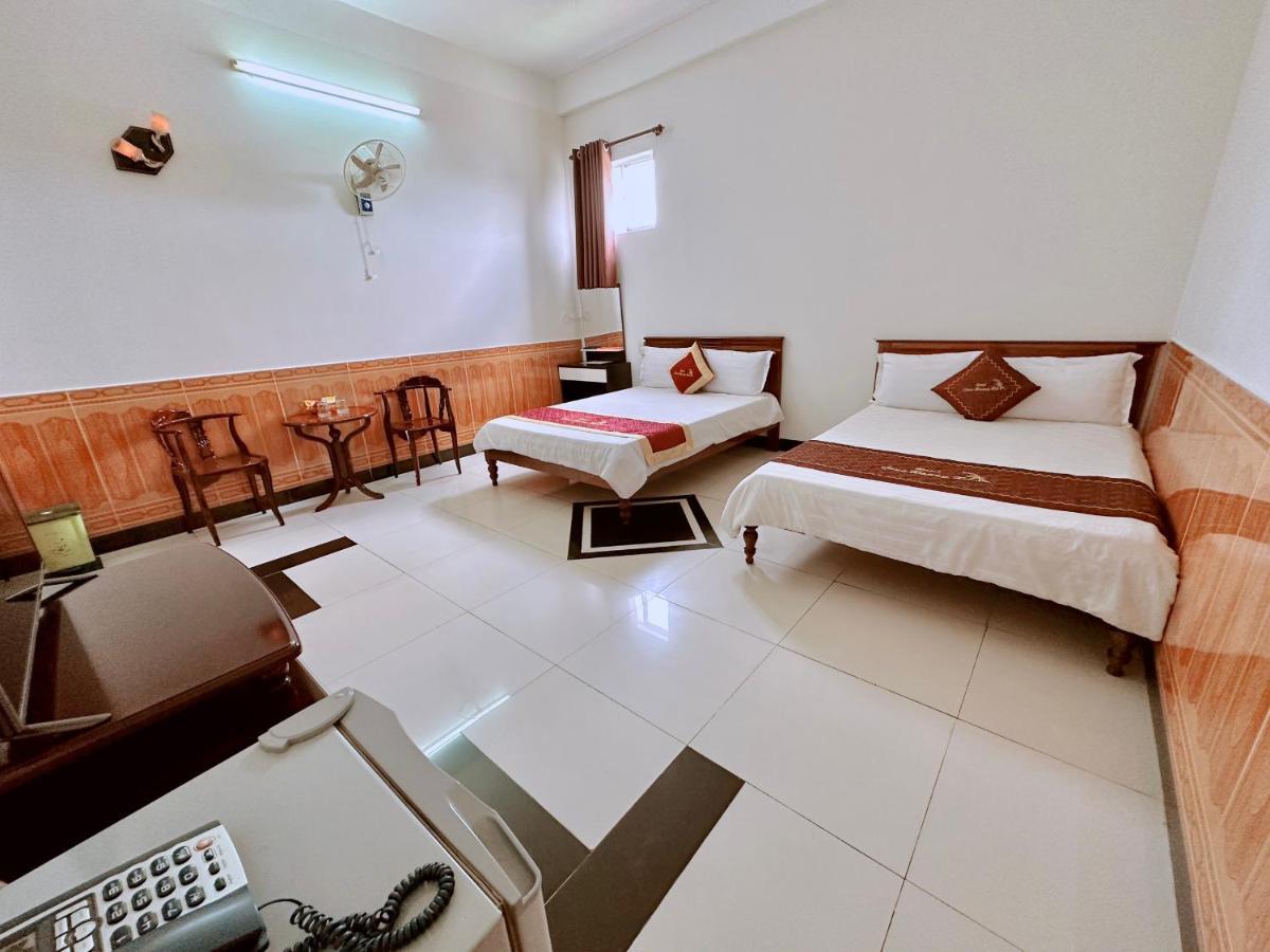 Truc Hoang Ha Hotel Kon Tum Ngoại thất bức ảnh
