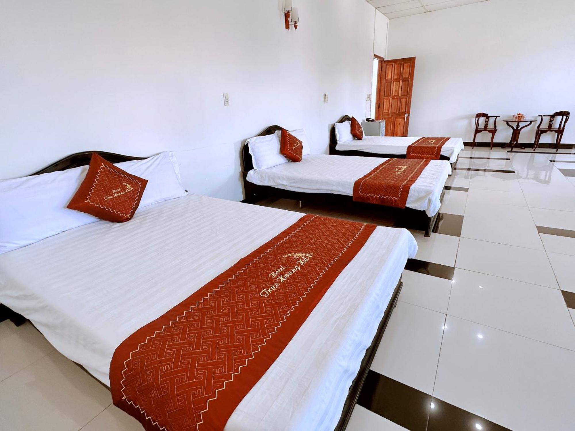 Truc Hoang Ha Hotel Kon Tum Ngoại thất bức ảnh