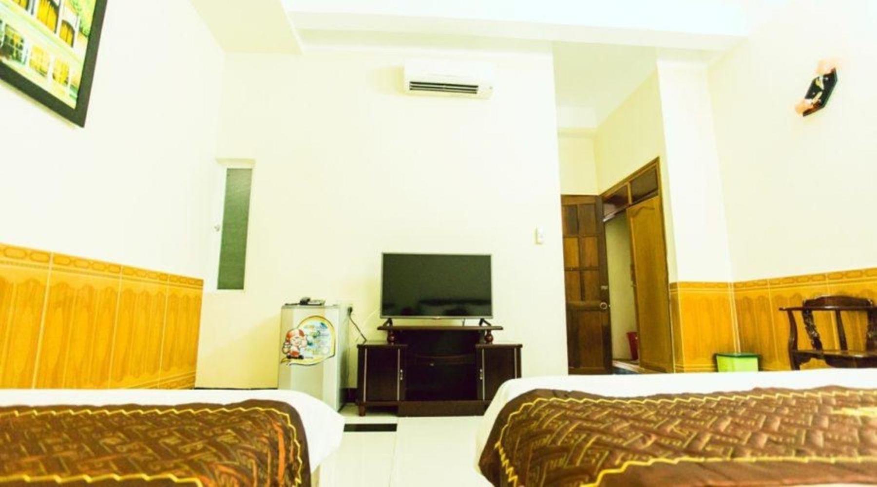 Truc Hoang Ha Hotel Kon Tum Ngoại thất bức ảnh